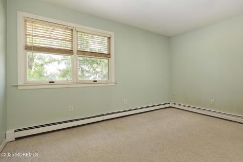 204 Luppatatong Avenue Keyport NJ 07735