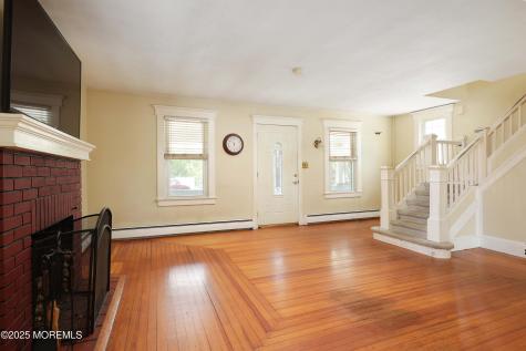 204 Luppatatong Avenue Keyport NJ 07735