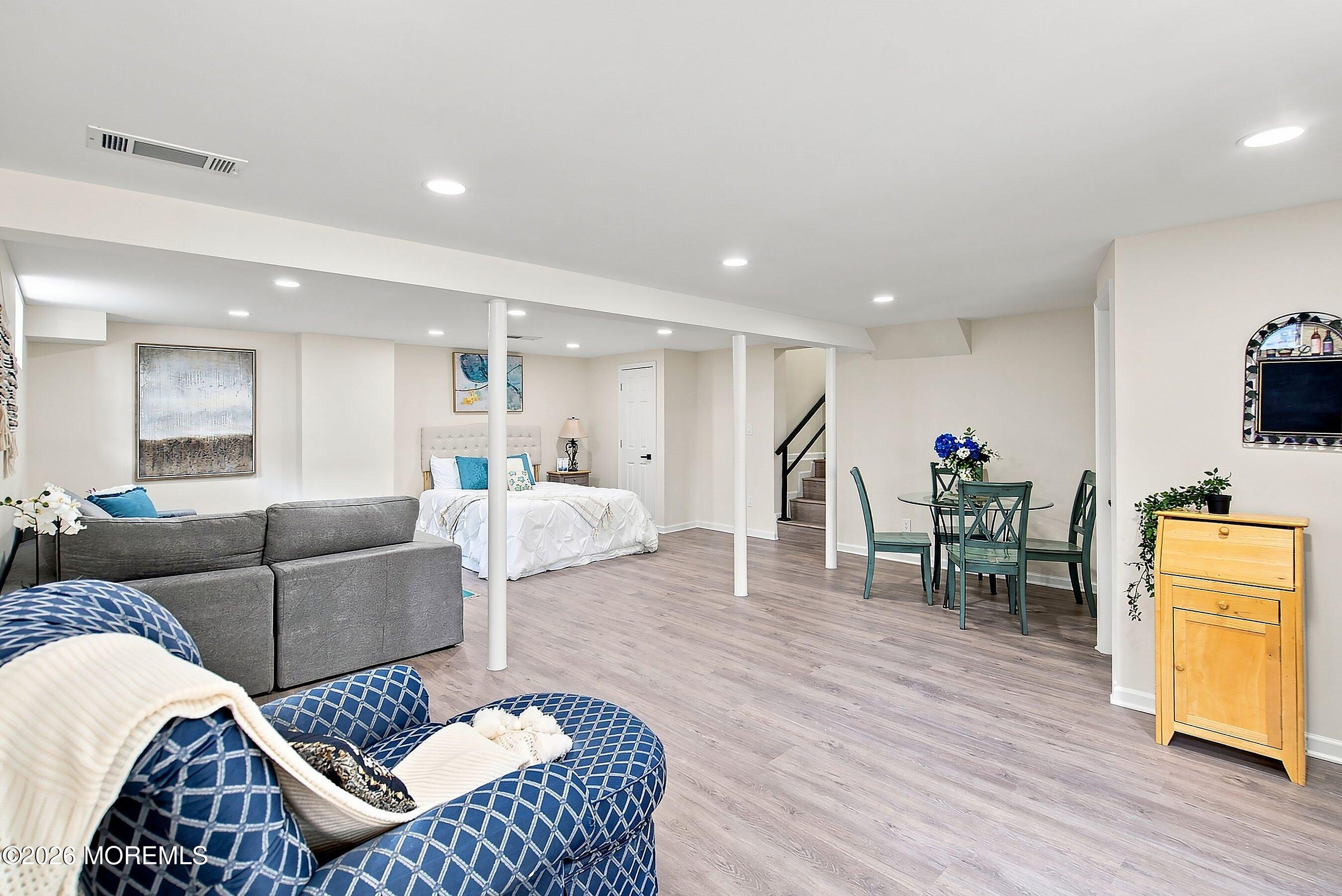 13 Glencourt Avenue Edison NJ 08837