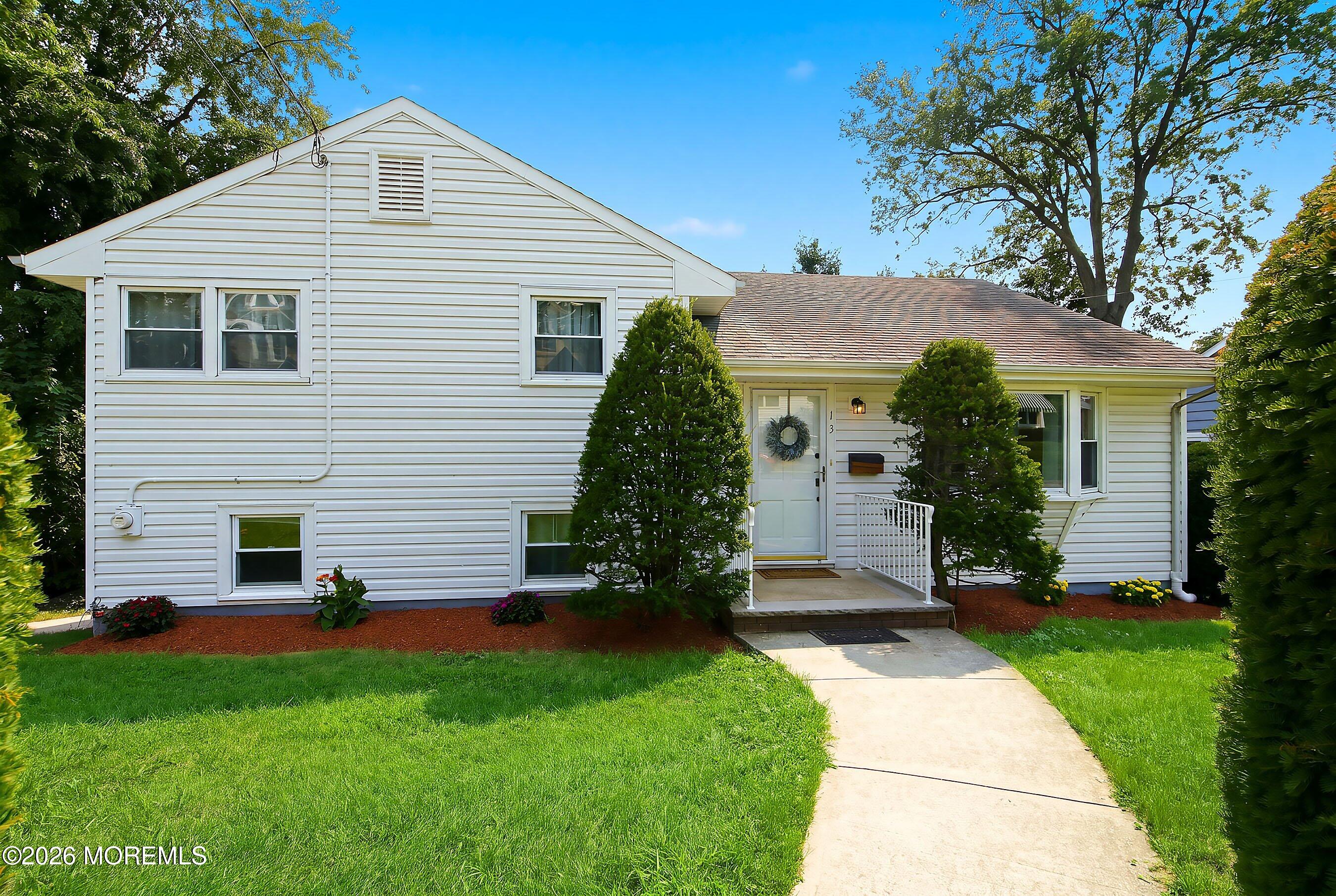 13 Glencourt Avenue Edison NJ 08837