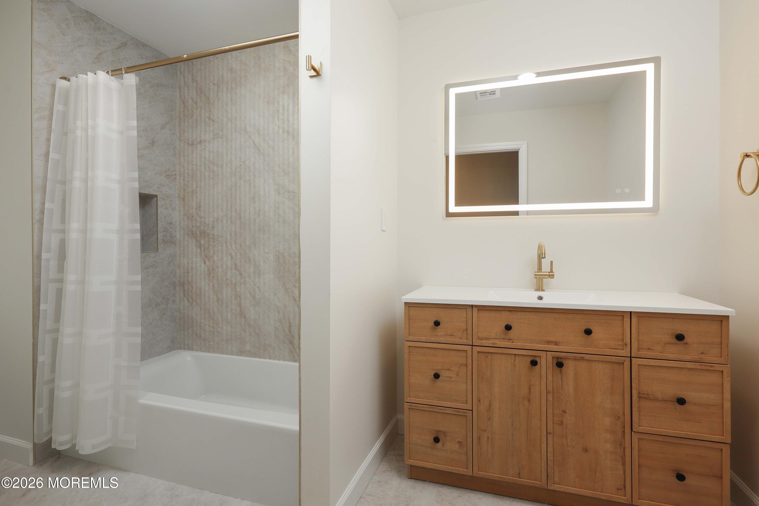 184 Locust Avenue Howell NJ 07731