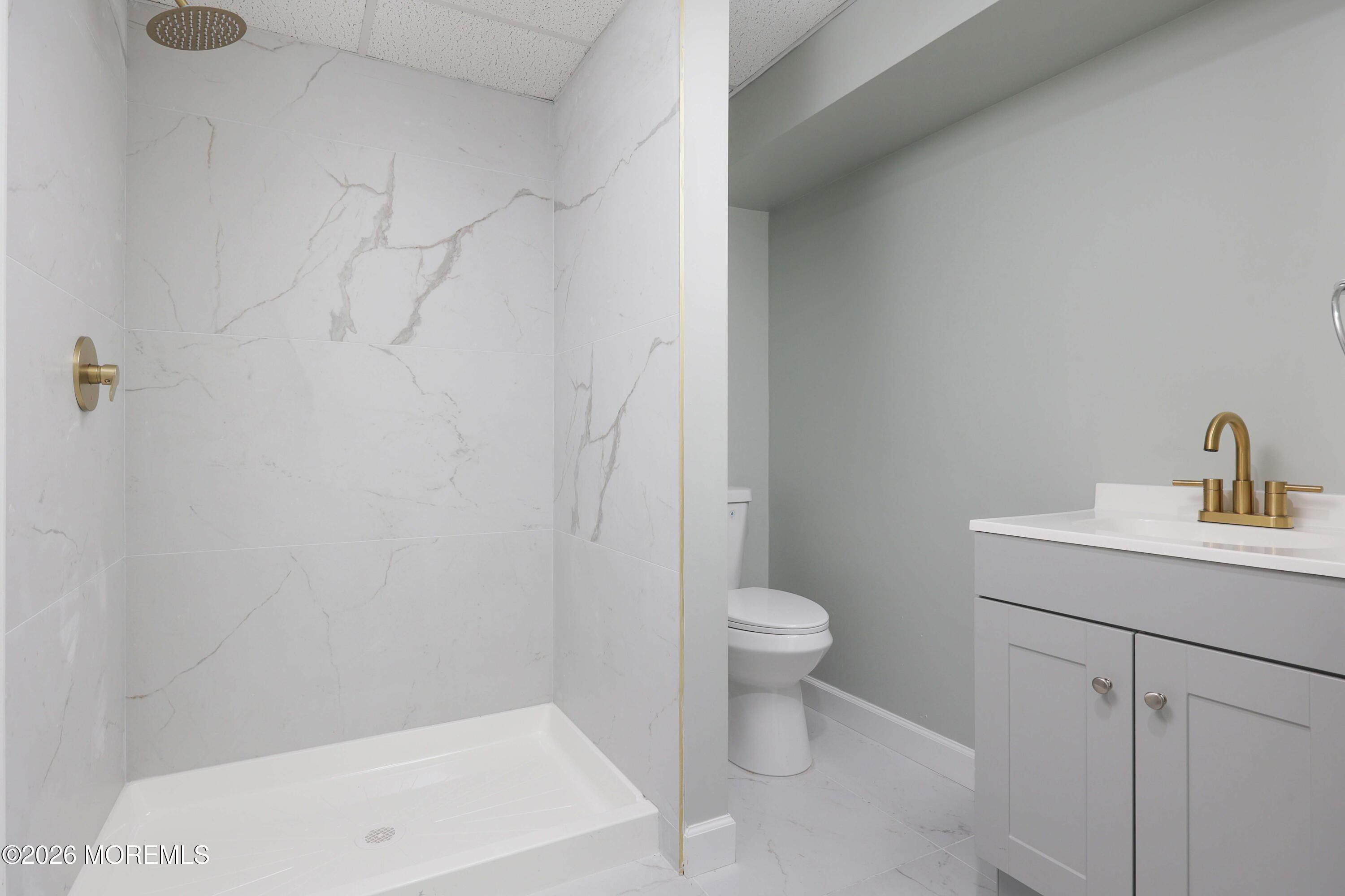 184 Locust Avenue Howell NJ 07731