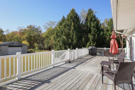 184 Locust Avenue Howell NJ 07731