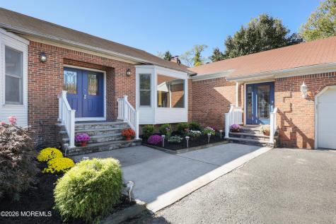 184 Locust Avenue Howell NJ 07731