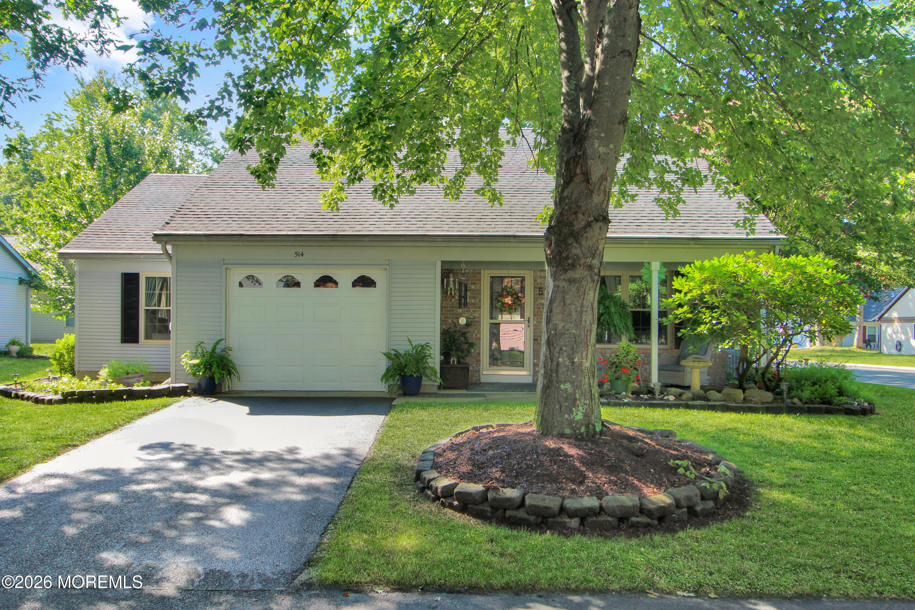 514 Petunia Lane N Whiting NJ 08759