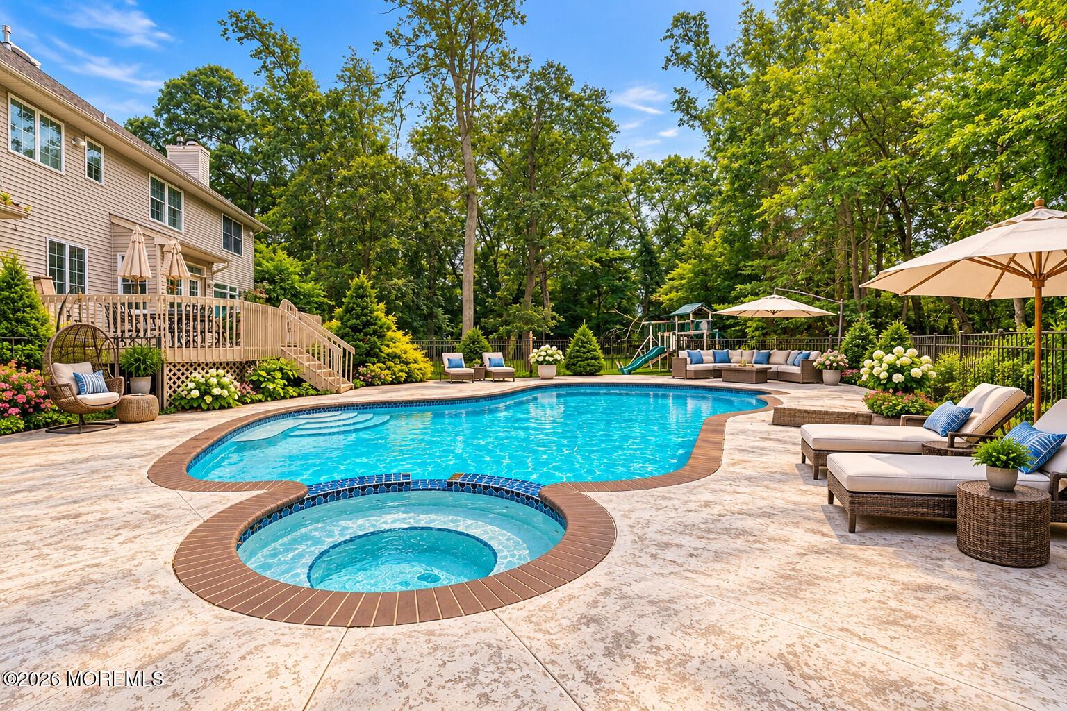21 Old Queens Court Eatontown NJ 07724