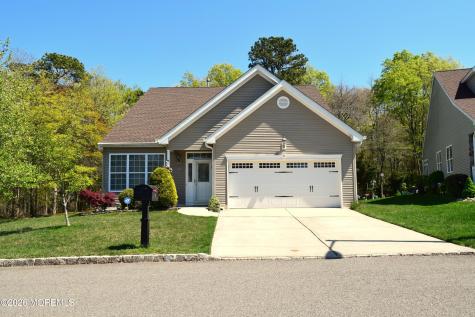 70 Ivy Creek Drive Little Egg Harbor NJ 08087