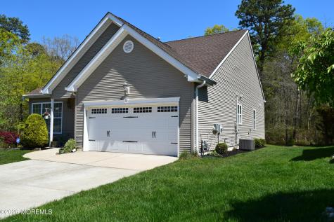 70 Ivy Creek Drive Little Egg Harbor NJ 08087