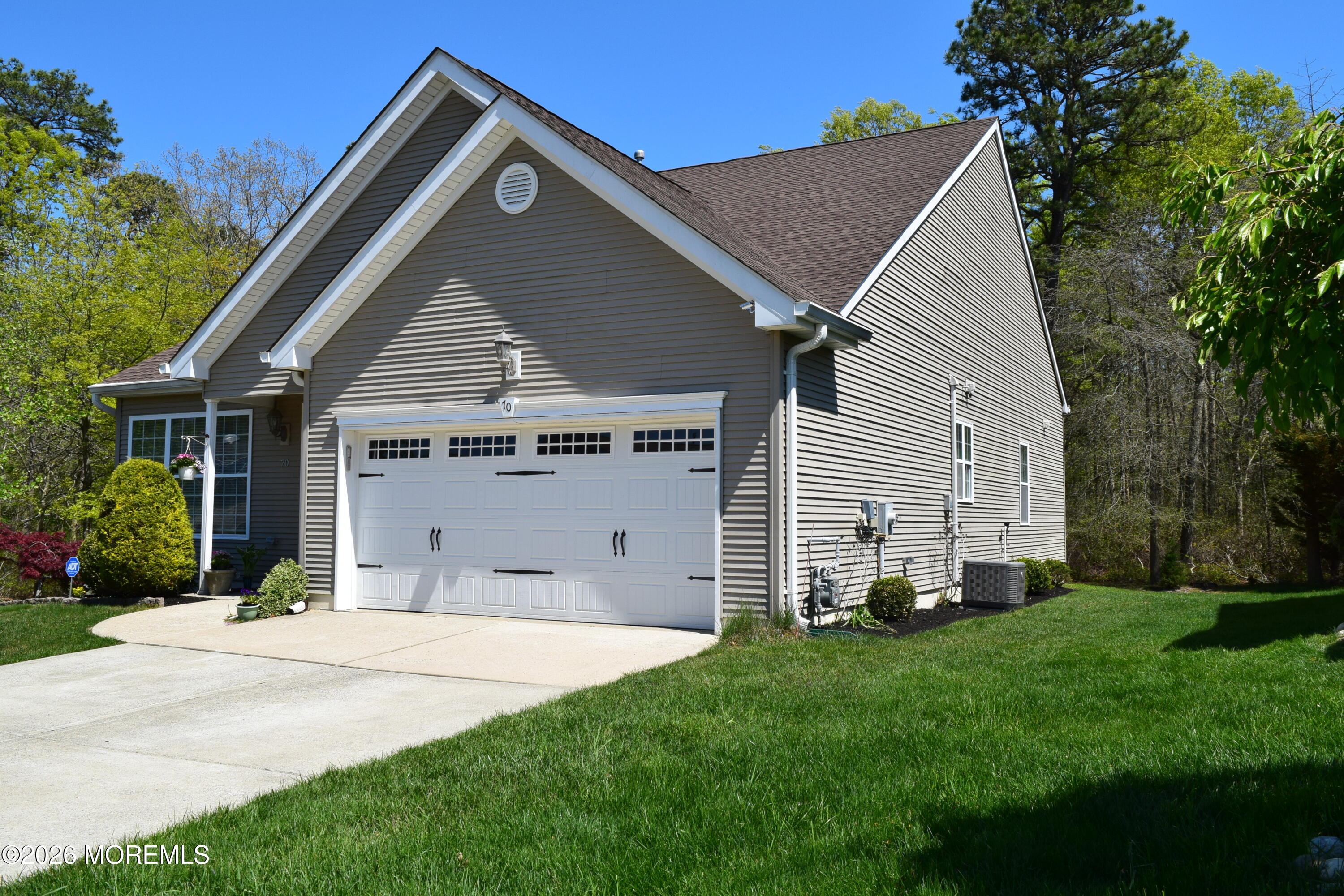 70 Ivy Creek Drive Little Egg Harbor NJ 08087