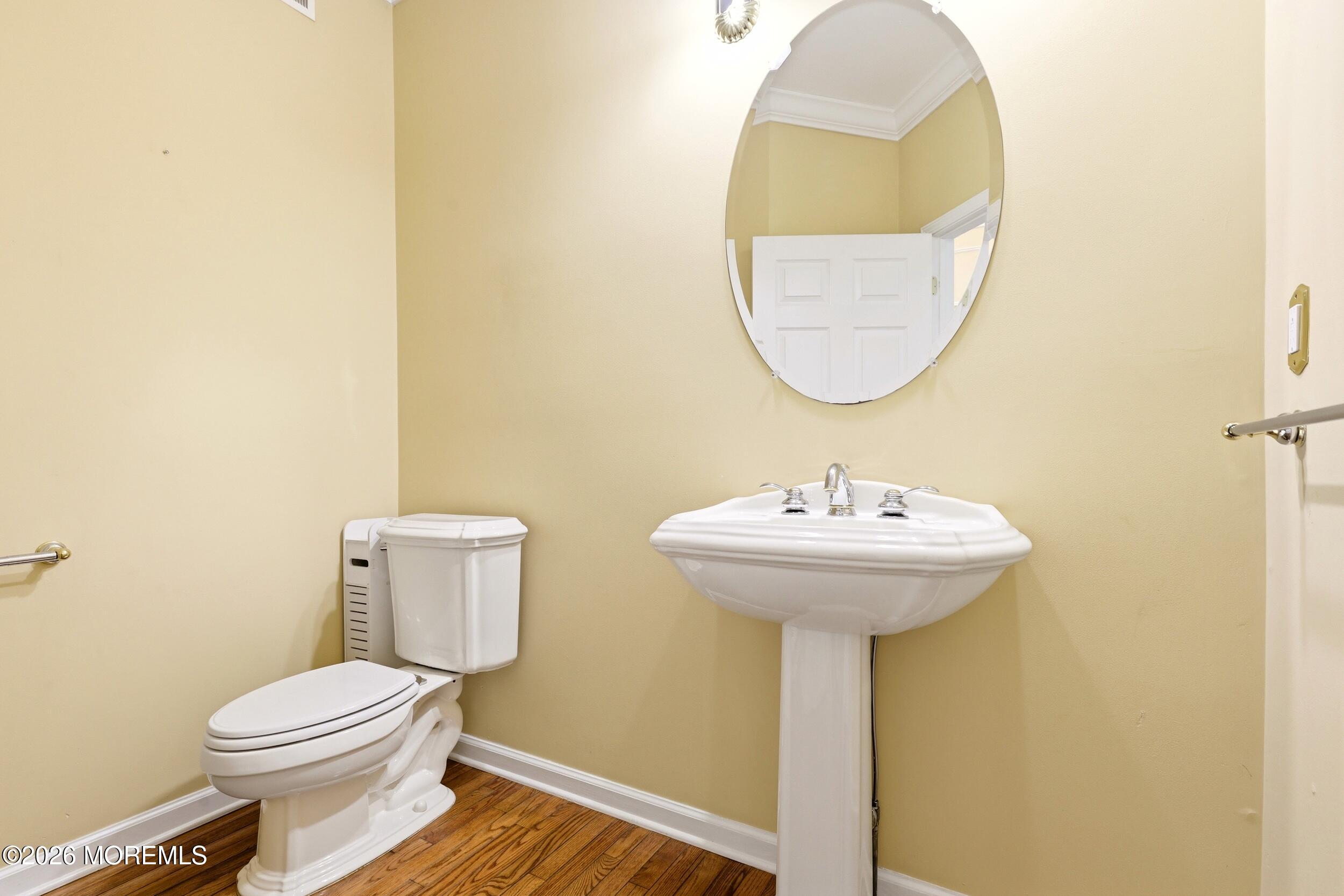 2290 Maple Manor Court Toms River NJ 08755