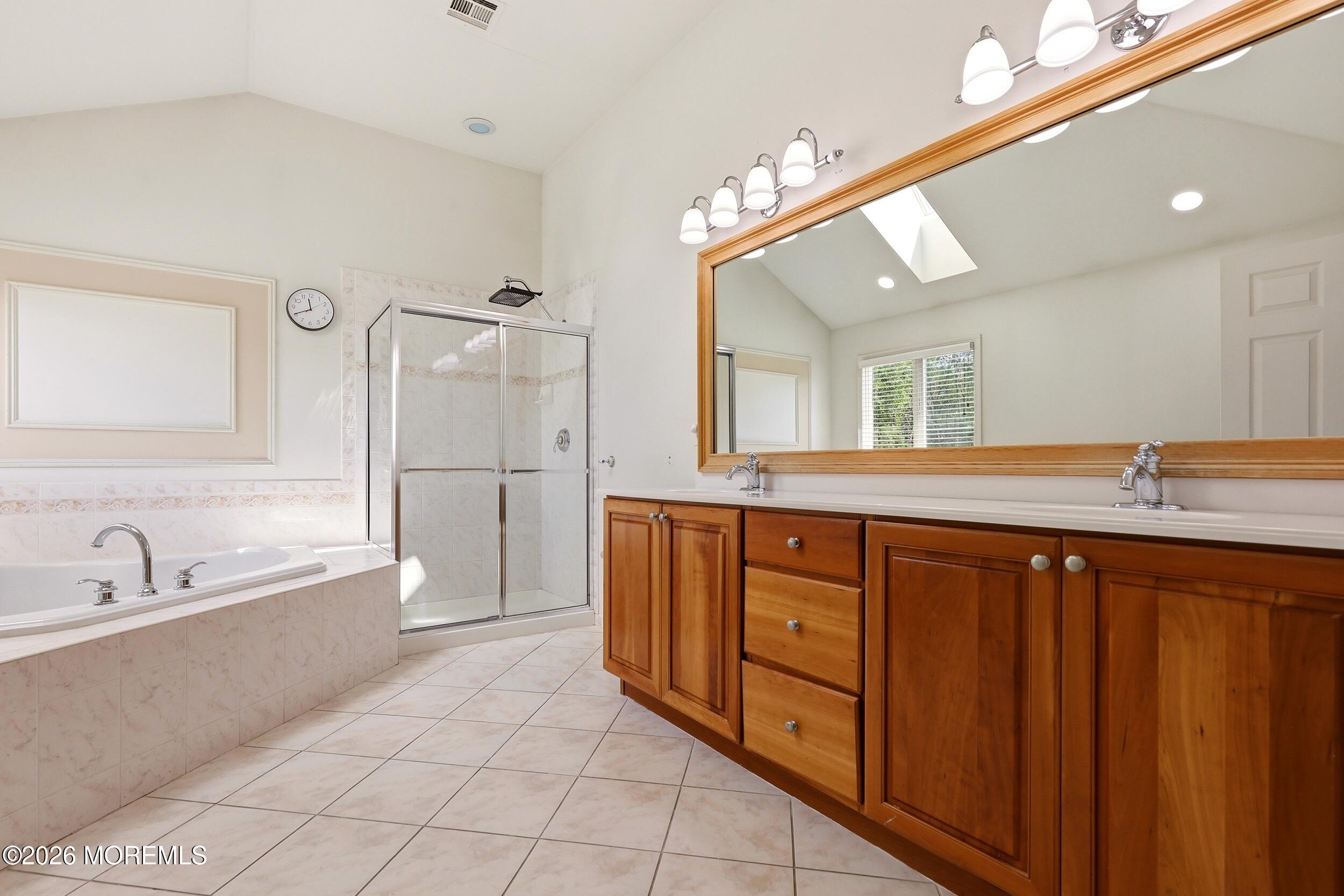 2290 Maple Manor Court Toms River NJ 08755