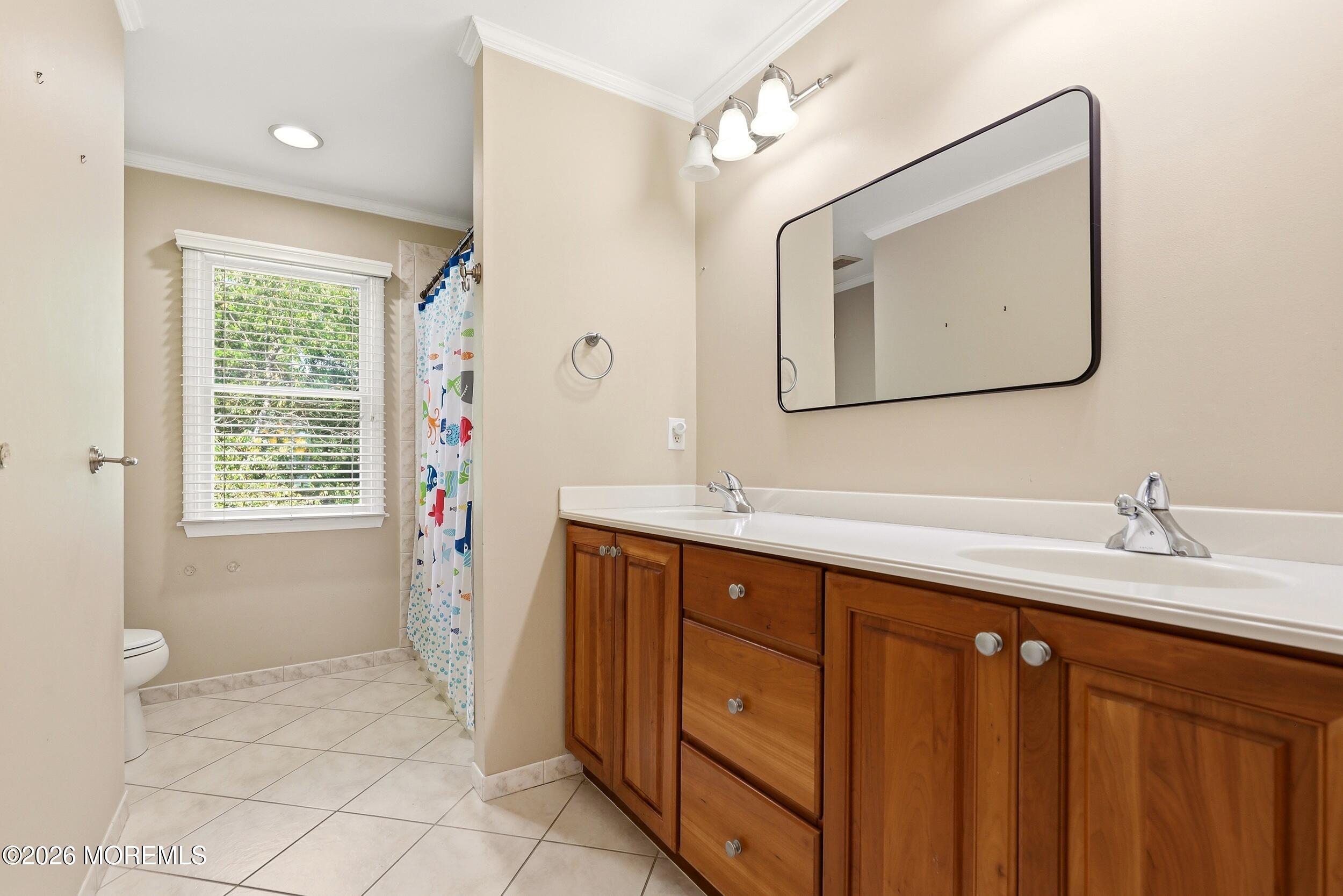 2290 Maple Manor Court Toms River NJ 08755