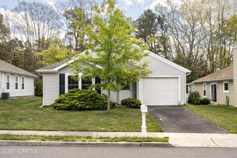 98 Pine Oak Boulevard Barnegat NJ 08005