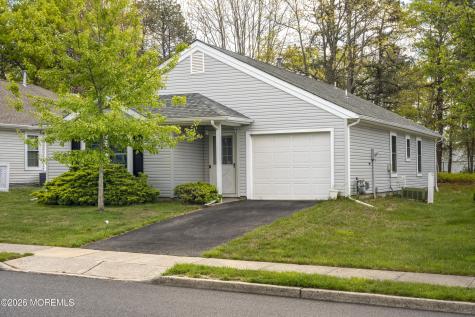 98 Pine Oak Boulevard Barnegat NJ 08005