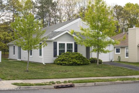 98 Pine Oak Boulevard Barnegat NJ 08005