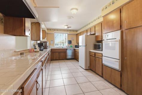 164 Camino Rio Toms River NJ 08755