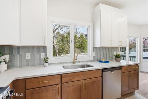 139 Mermaid Drive Manahawkin NJ 08050