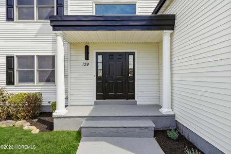 139 Mermaid Drive Manahawkin NJ 08050