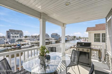 7 W Navasink Drive Little Egg Harbor NJ 08087