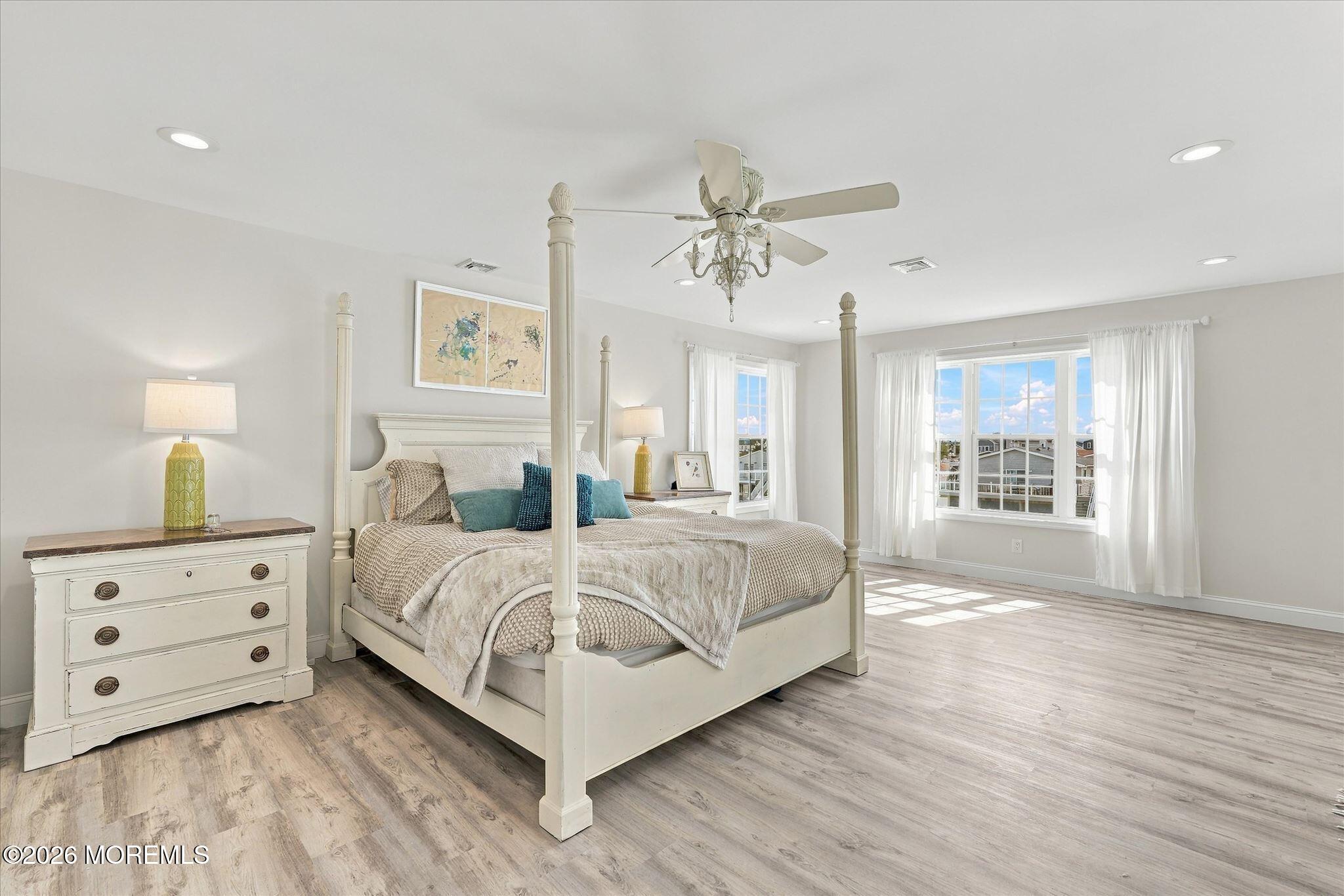 7 W Navasink Drive Little Egg Harbor NJ 08087