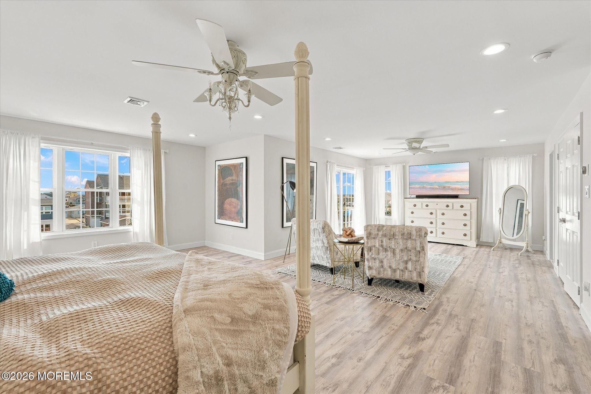 7 W Navasink Drive Little Egg Harbor NJ 08087