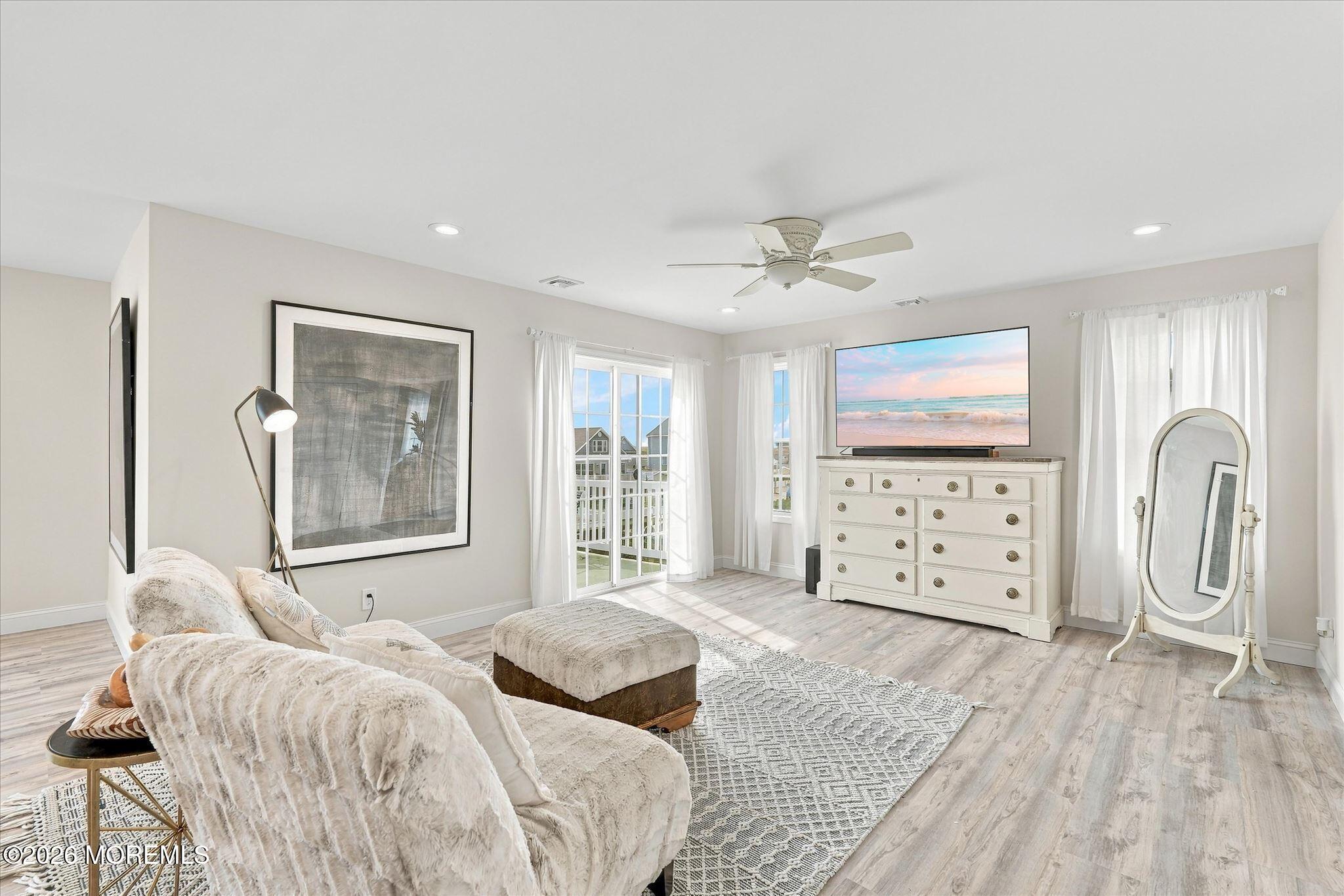7 W Navasink Drive Little Egg Harbor NJ 08087
