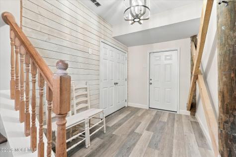 7 W Navasink Drive Little Egg Harbor NJ 08087