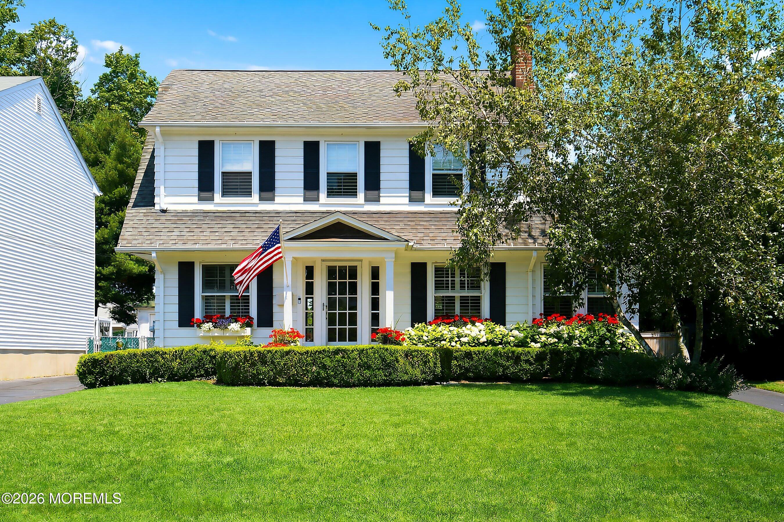 374 Conover Place Red Bank NJ 07701