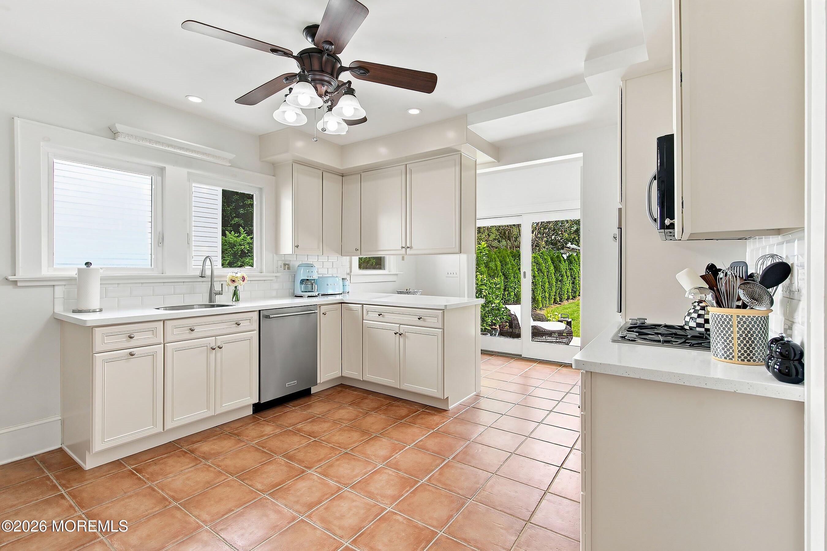 374 Conover Place Red Bank NJ 07701