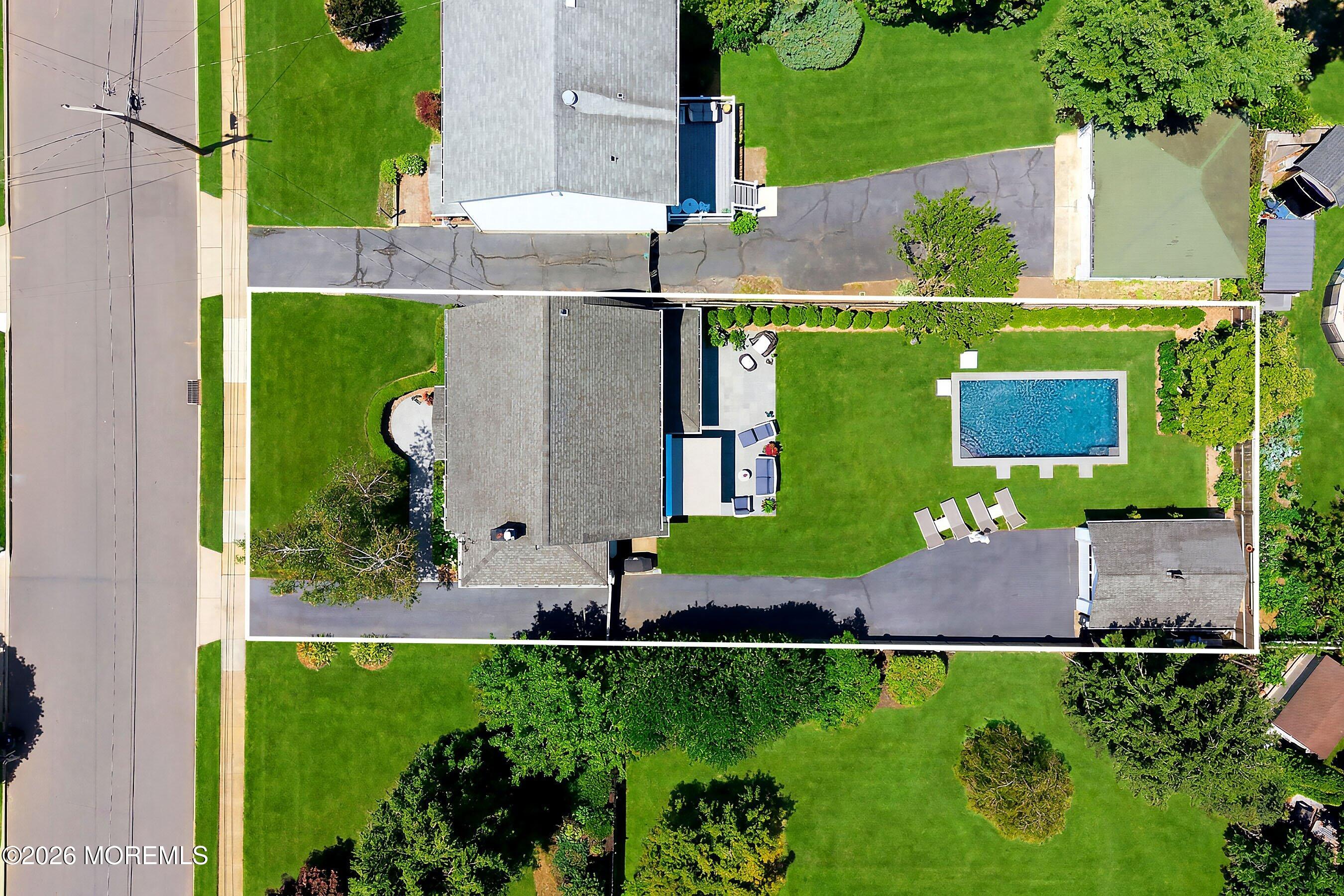 374 Conover Place Red Bank NJ 07701