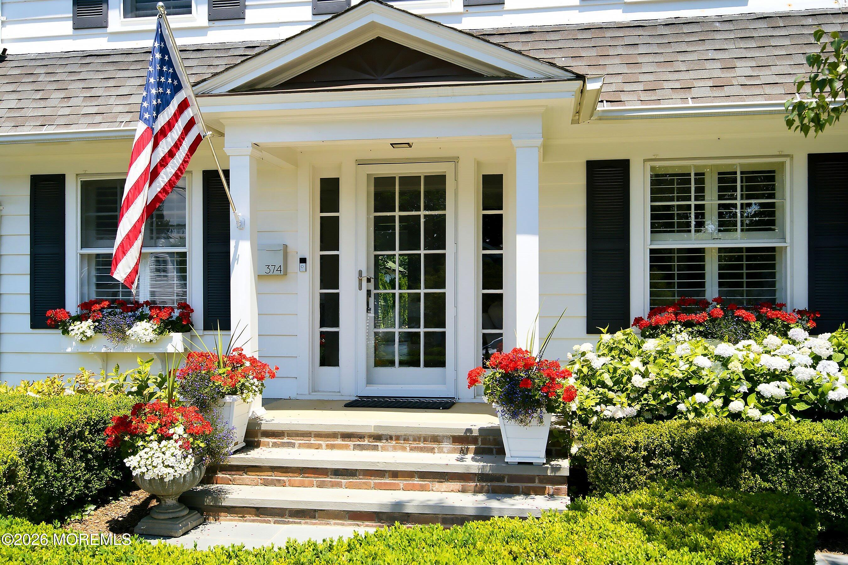 374 Conover Place Red Bank NJ 07701