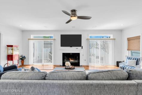 161 Lake Avenue Manasquan NJ 08736