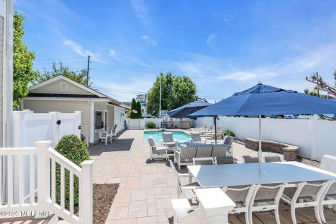 161 Lake Avenue Manasquan NJ 08736