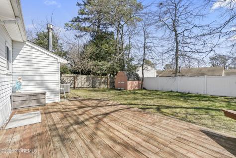 4 Winsted Drive Howell NJ 07731