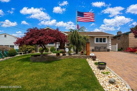 95 Pinetree Drive Parlin NJ 08859