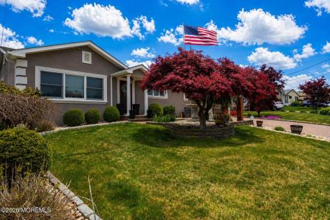95 Pinetree Drive Parlin NJ 08859