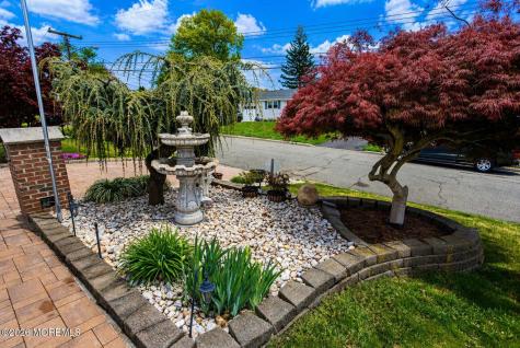 95 Pinetree Drive Parlin NJ 08859