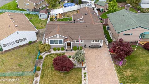 95 Pinetree Drive Parlin NJ 08859