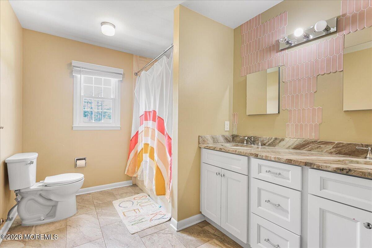 16 Newcastle Road Freehold NJ 07728