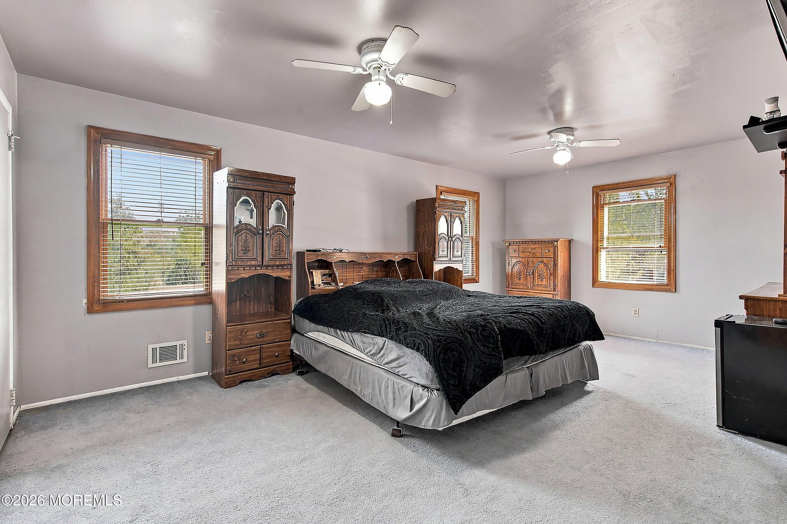 12 Atlanta Drive Jackson NJ 08527