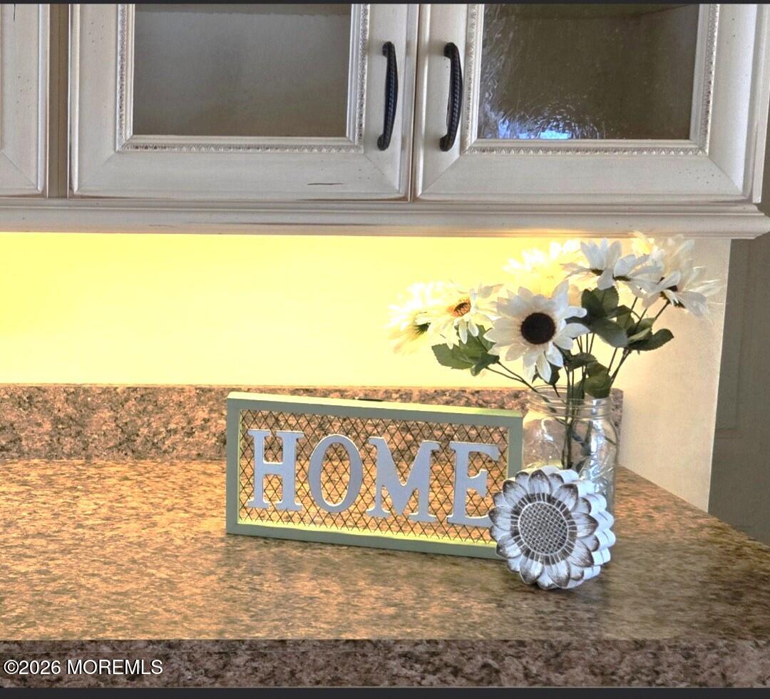 4 Glen Road Howell NJ 07731