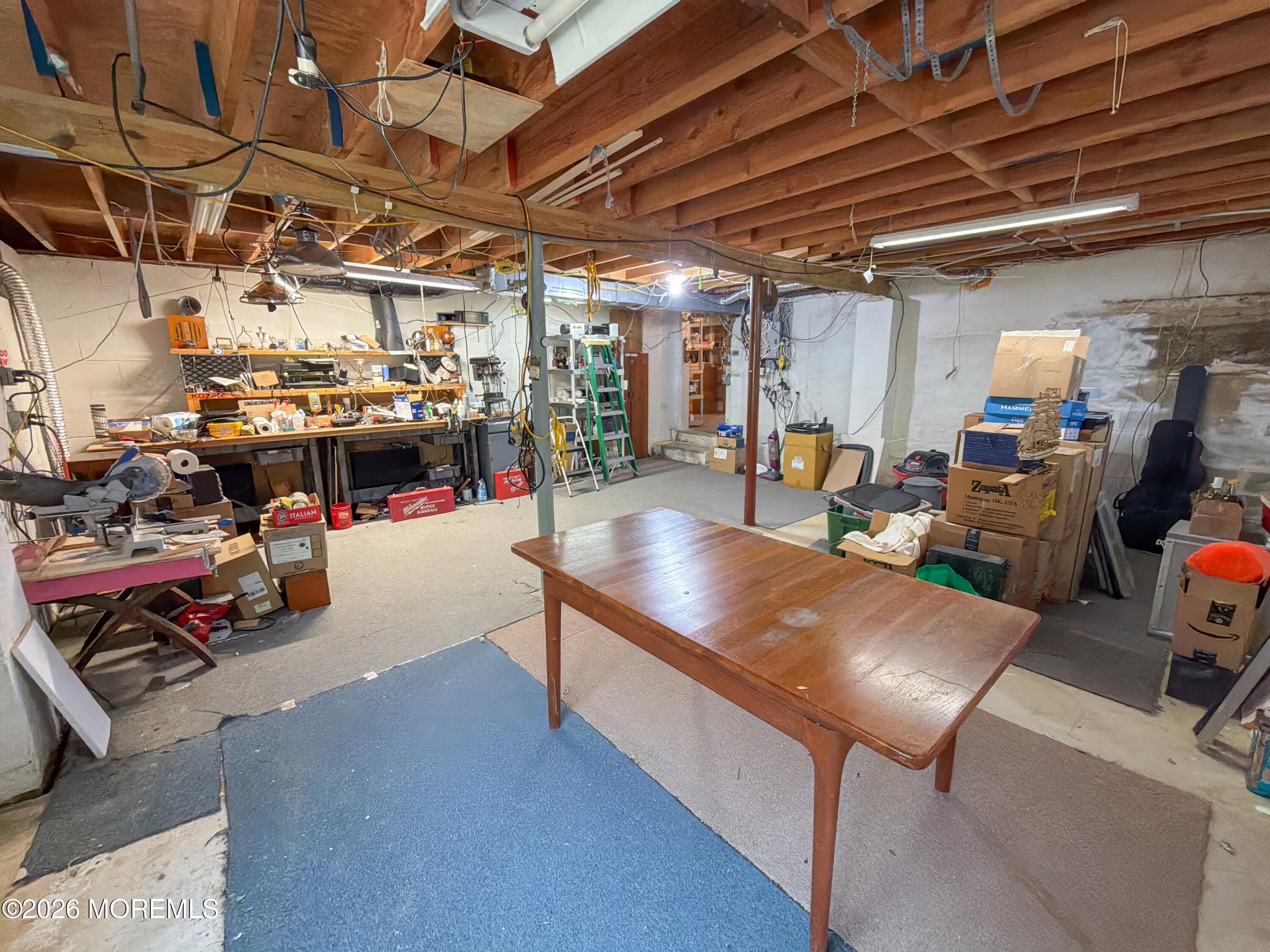4 Glen Road Howell NJ 07731