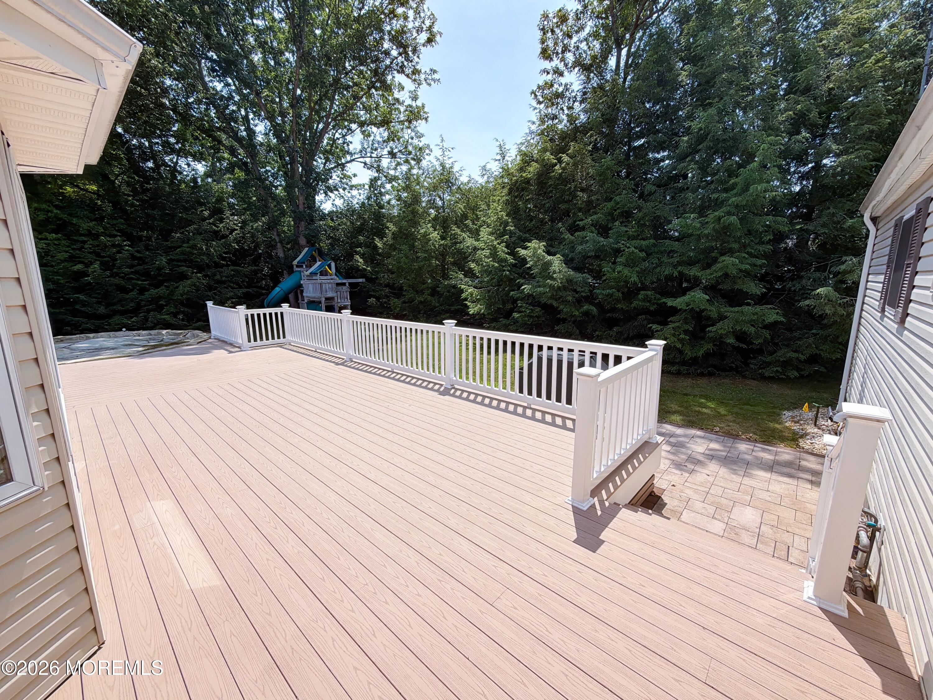 4 Glen Road Howell NJ 07731
