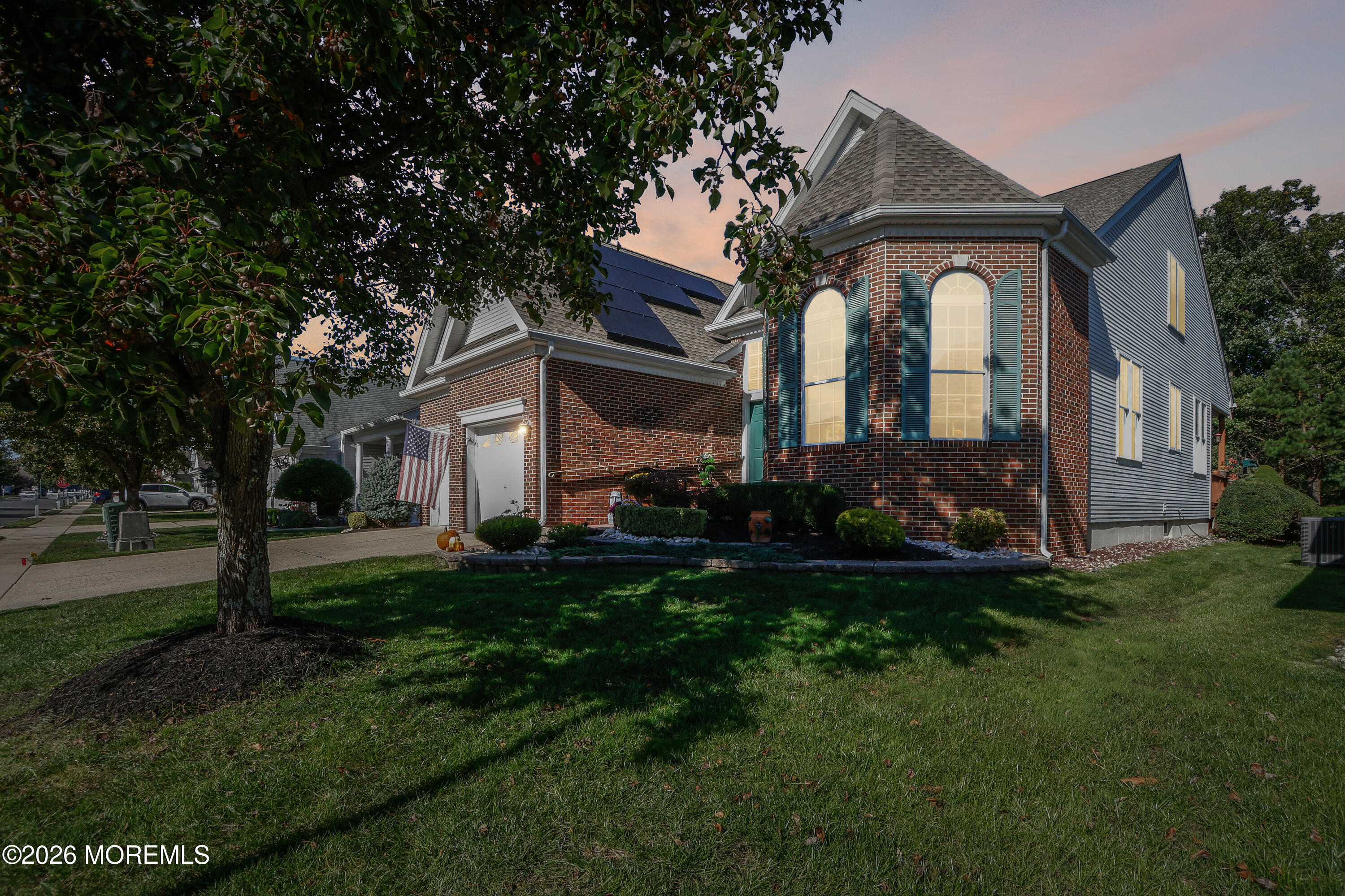 77 Oakmont Lane Jackson NJ 08527