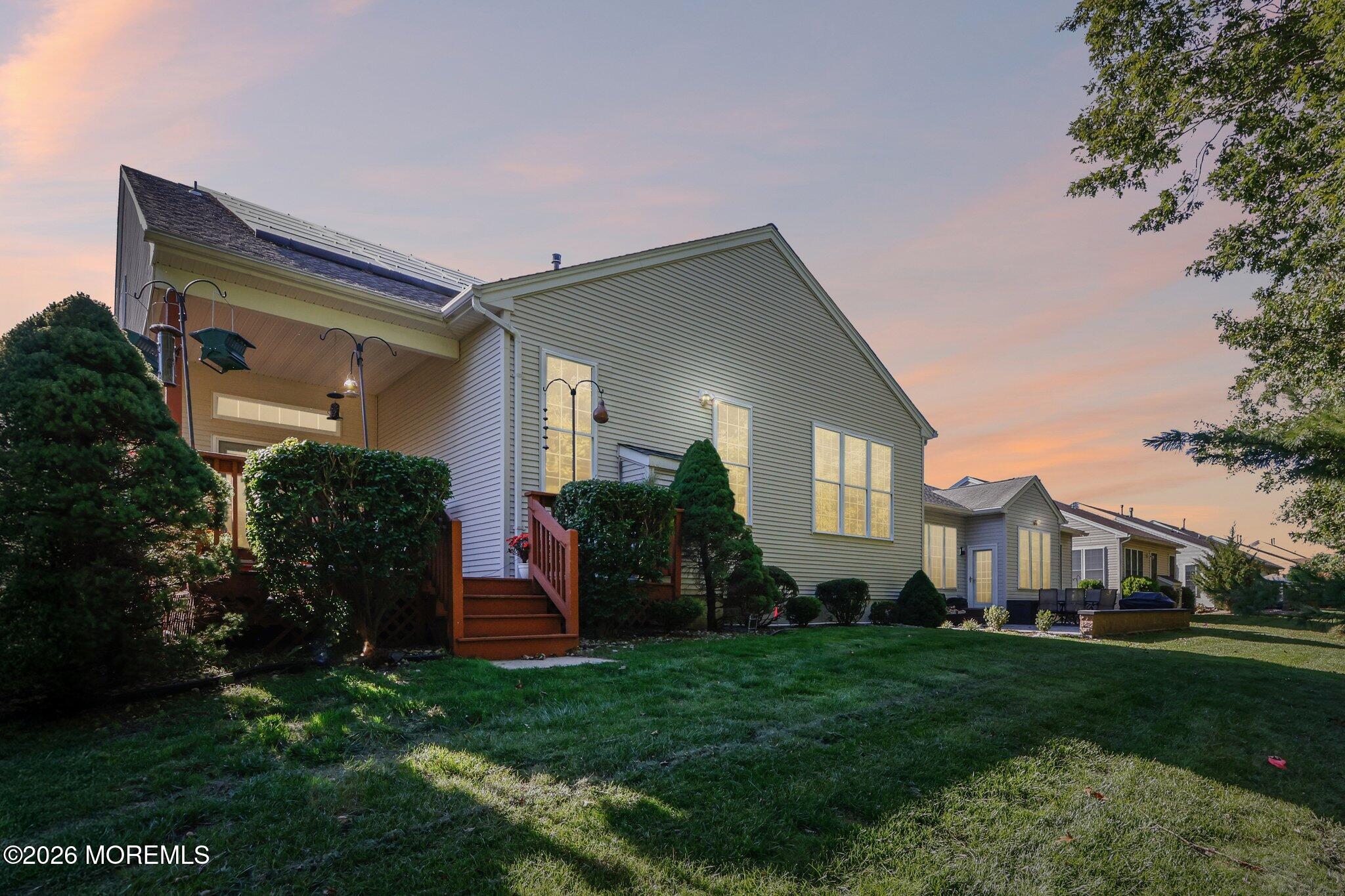 77 Oakmont Lane Jackson NJ 08527