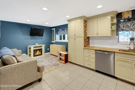 7 Winthrop Place Hazlet NJ 07730