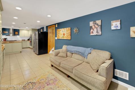 7 Winthrop Place Hazlet NJ 07730