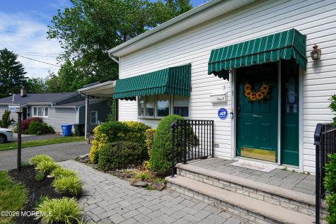 7 Winthrop Place Hazlet NJ 07730