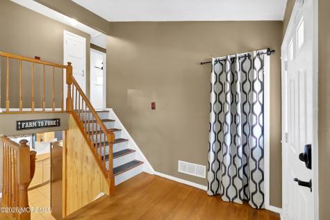 7 Winthrop Place Hazlet NJ 07730
