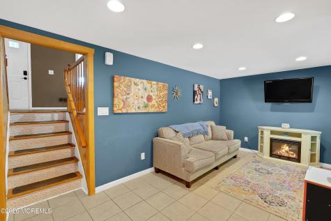 7 Winthrop Place Hazlet NJ 07730
